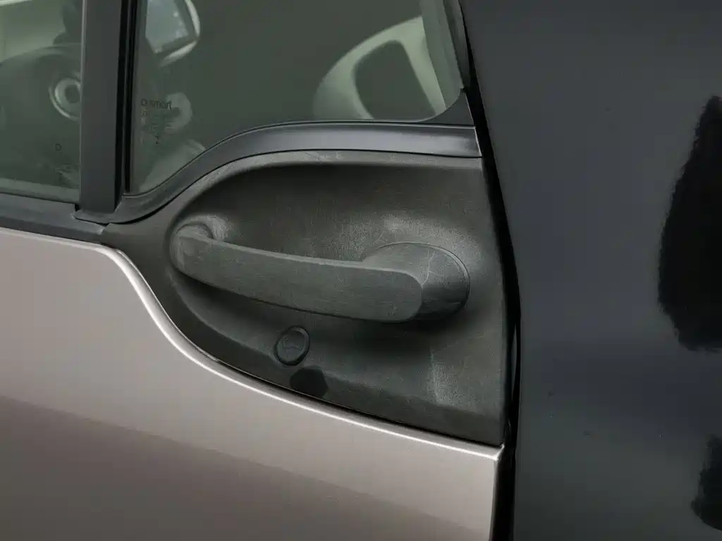 smart Smart Fortwo — миниатюра 18