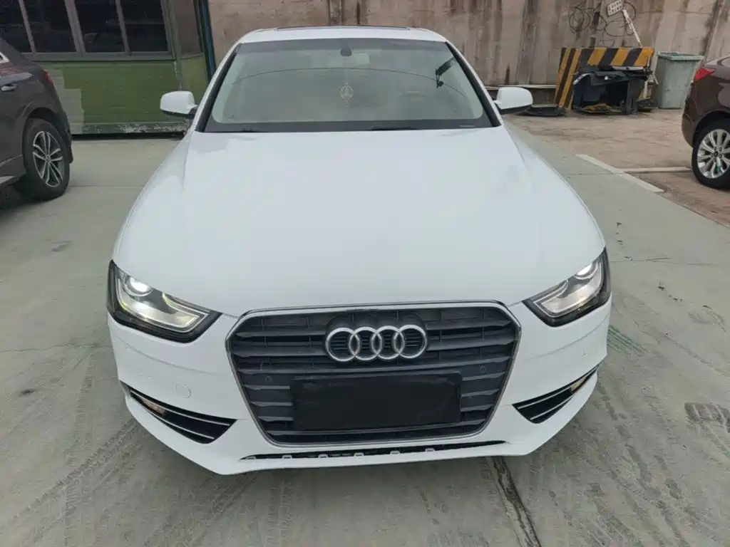 Audi A4L 2013 35 TFSI AT