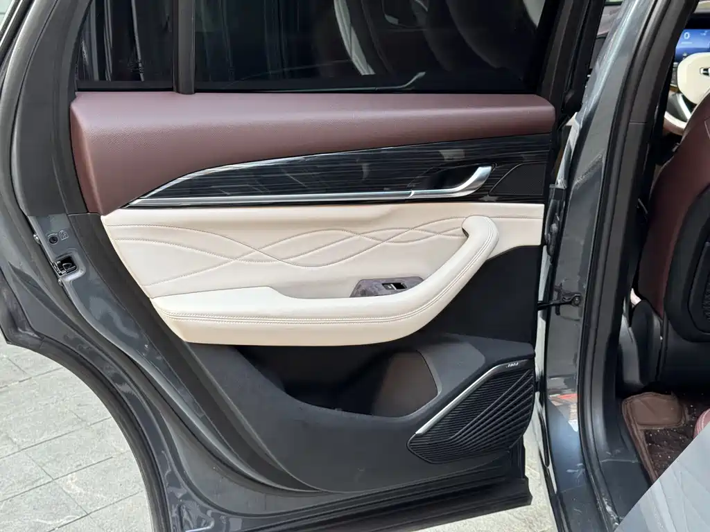 GEELY AUTOMOBILE XINGYUE L