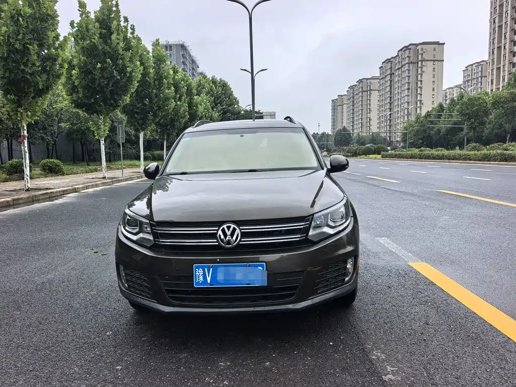 Volkswagen Tiguan — миниатюра 2