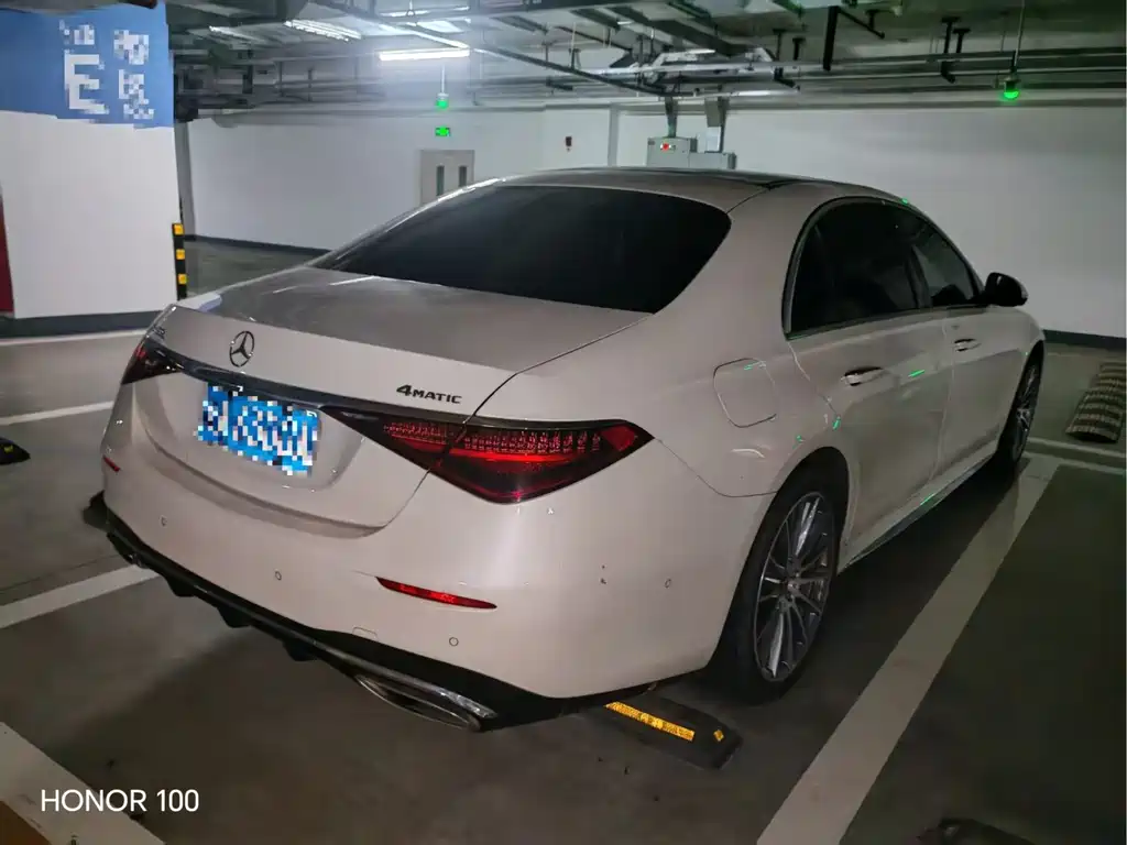 Mercedes-Benz S-Class — миниатюра 6