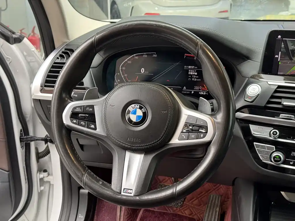 BMW X3 — миниатюра 14