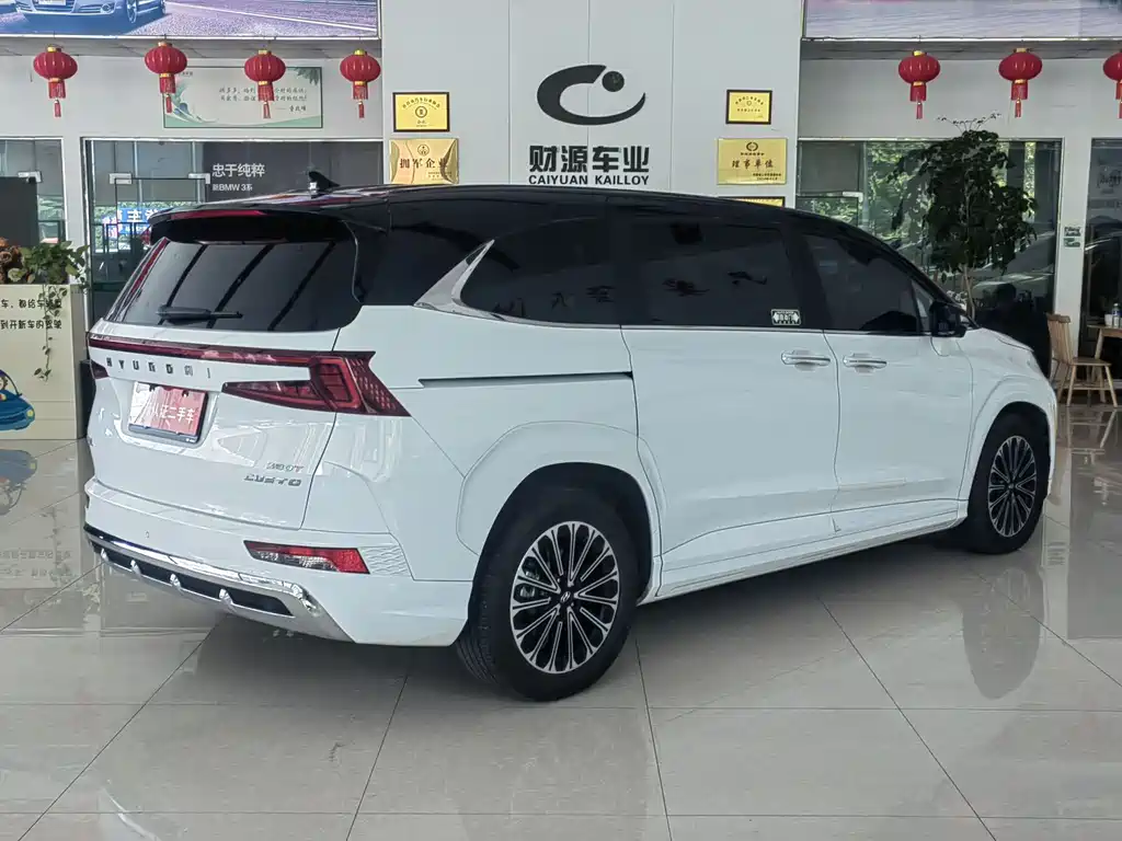 Hyundai Custo 2024 380TGDi TOP Premium Flagship