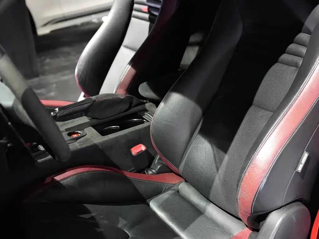 Nissan GT-R 3.8T Premium Edition, фото 8