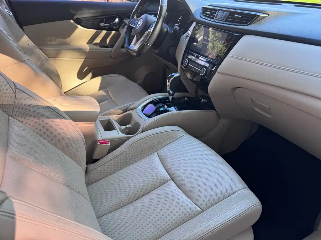 Nissan X-Trail — миниатюра 14