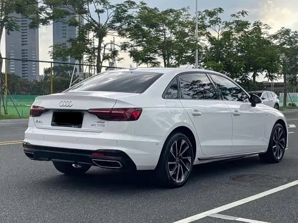 Audi A4L — миниатюра 9