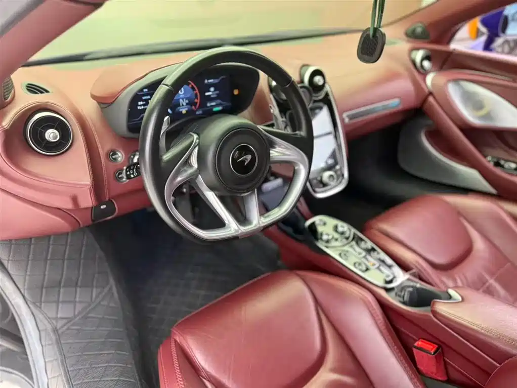 McLaren GT 2019 4.0T