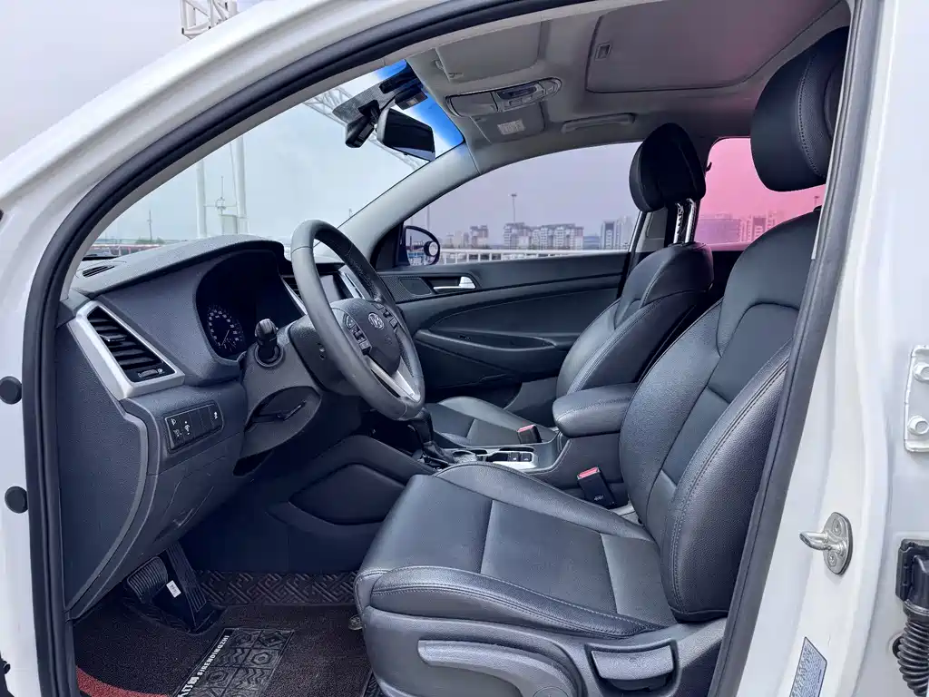 Hyundai Tucson — миниатюра 5