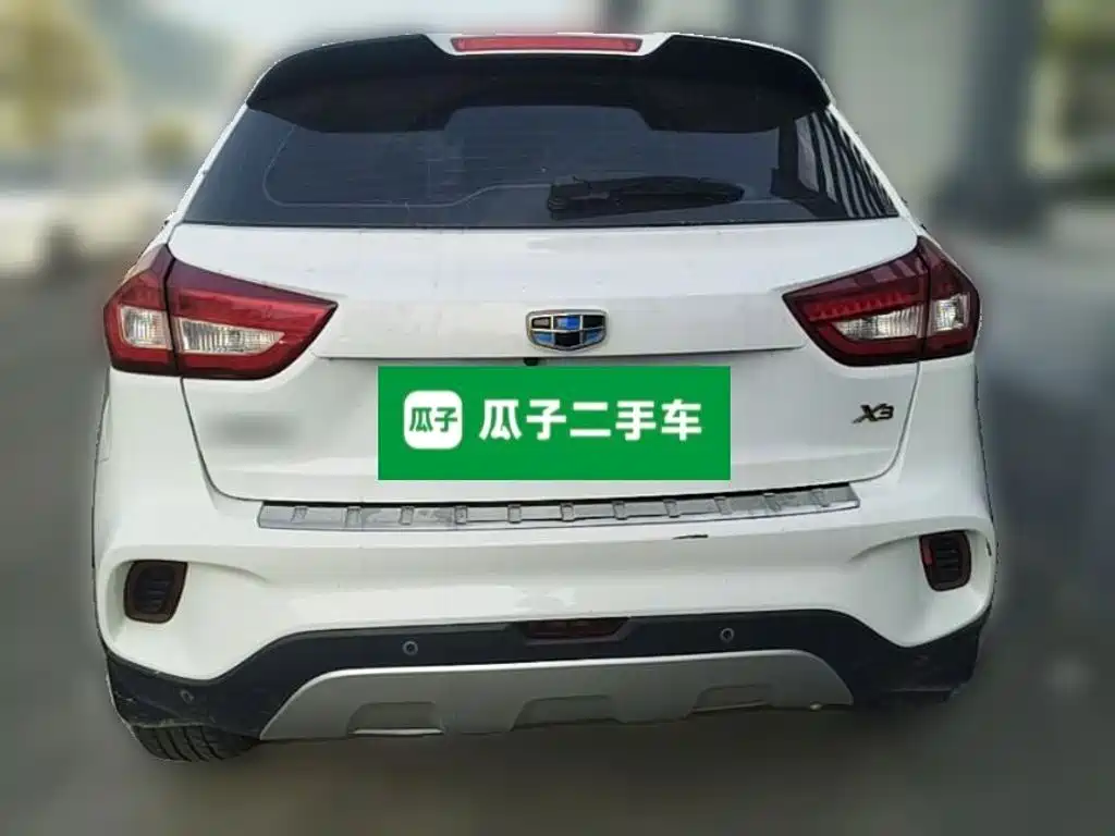 Geely Vision X3 — миниатюра 8