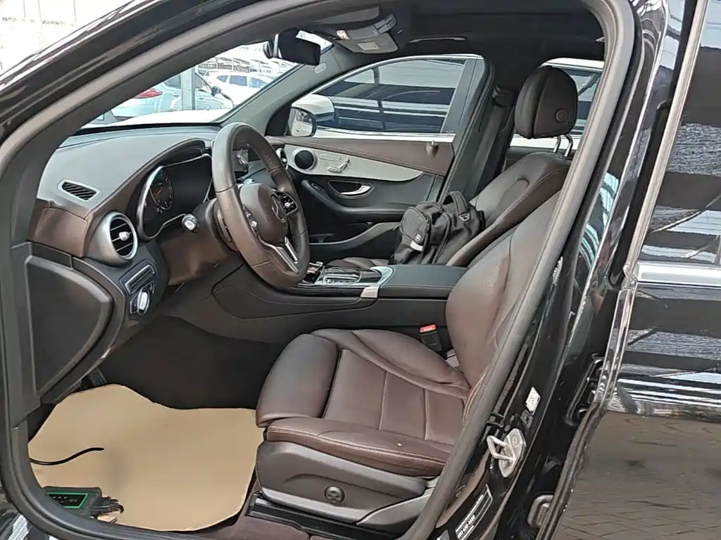 Mercedes-Benz GLC — миниатюра 15