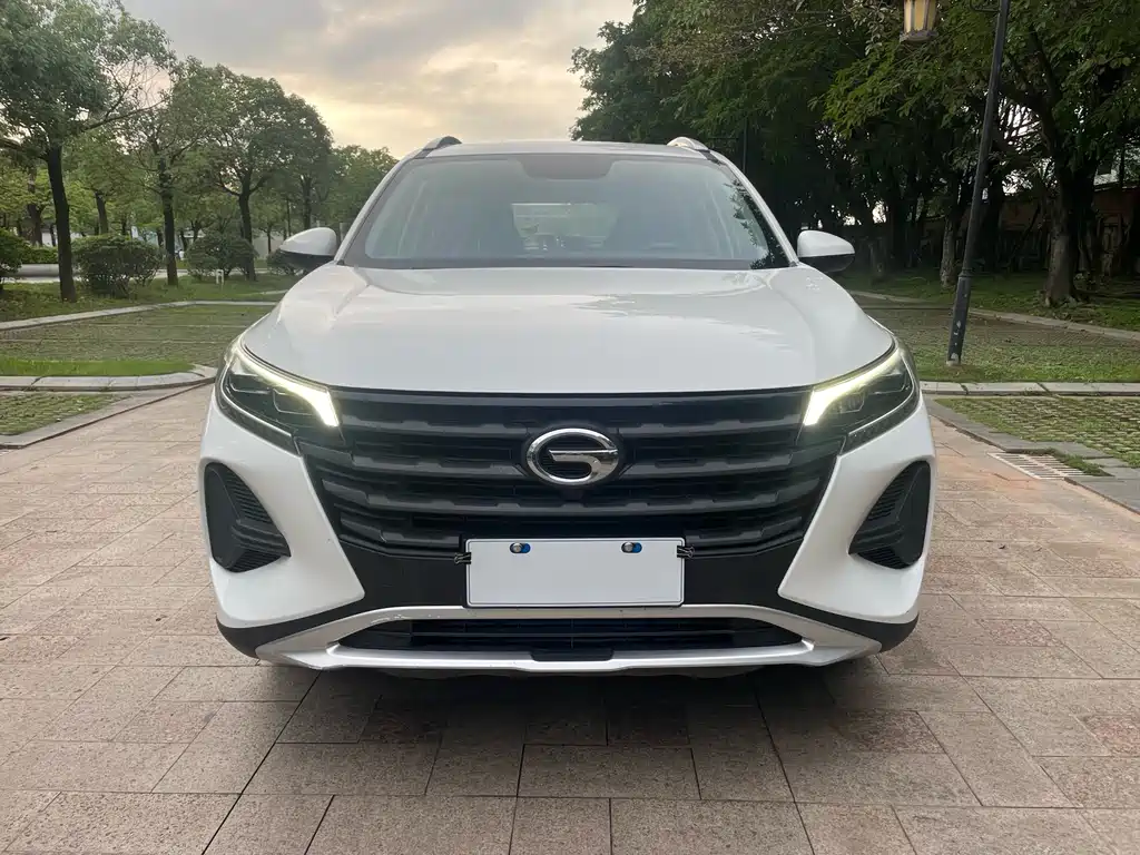 GAC TRUMPCHI GS4