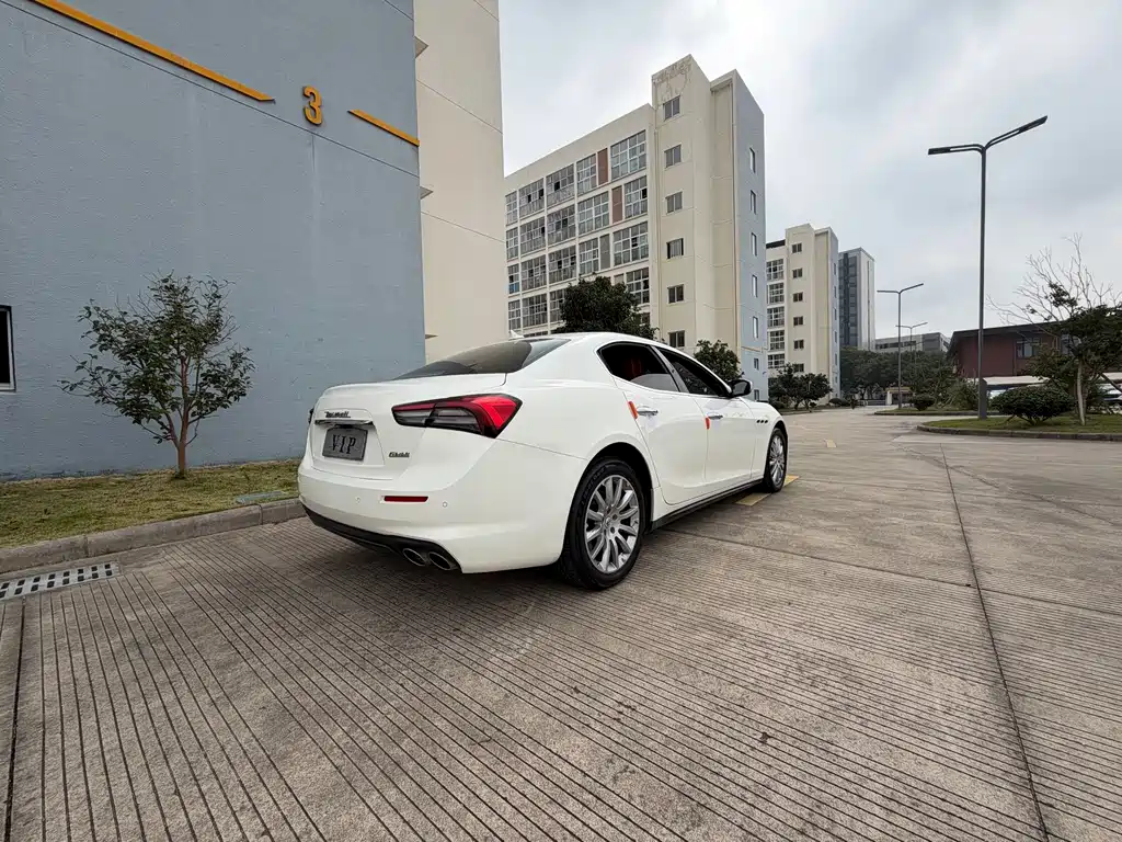 Maserati Ghibli — миниатюра 20