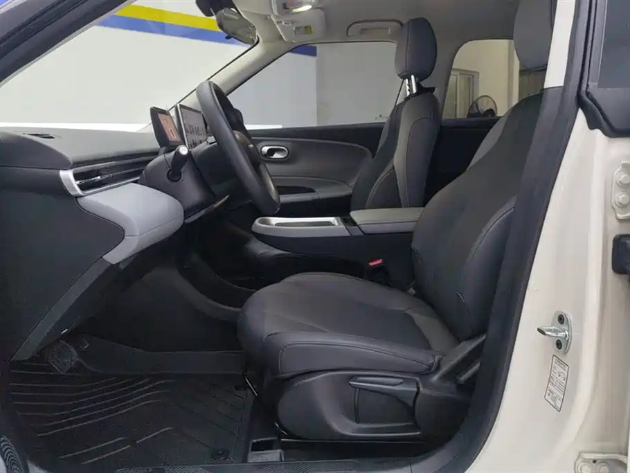 Dongfeng 01 2024 330 Air