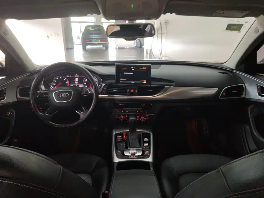 Audi A6L — миниатюра 10