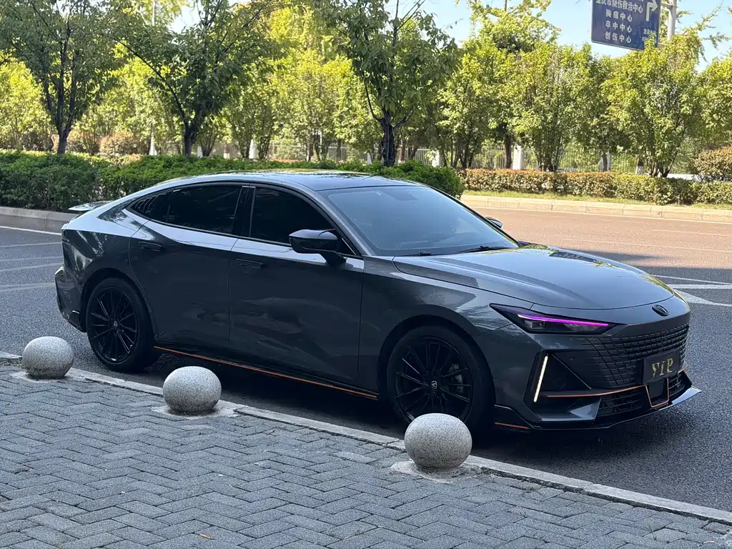 Changan UNI-V — миниатюра 2
