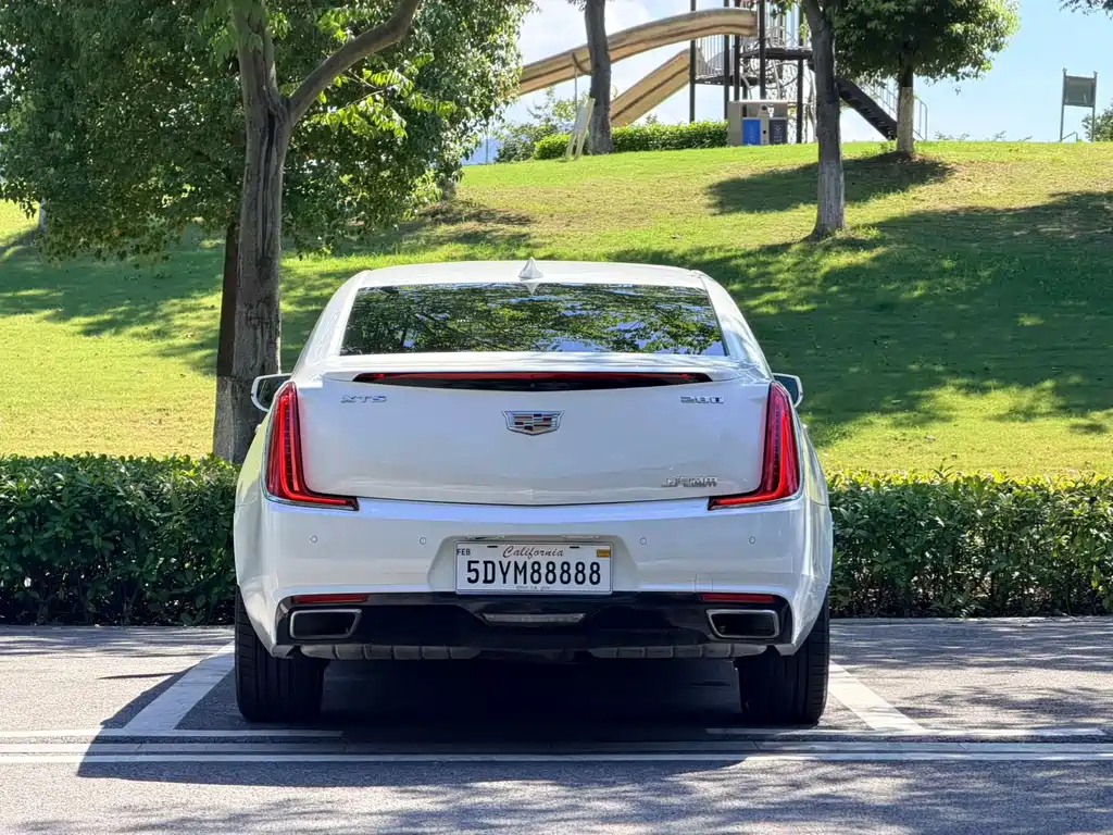 Cadillac XTS — миниатюра 4