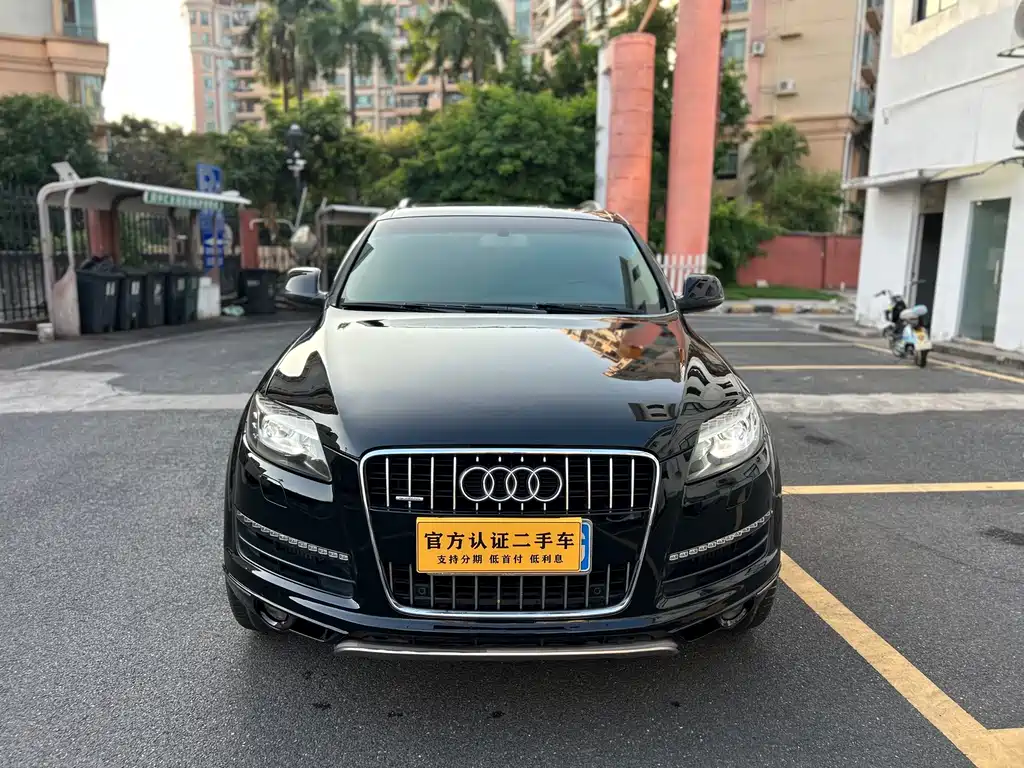 Audi Q7 — миниатюра 3