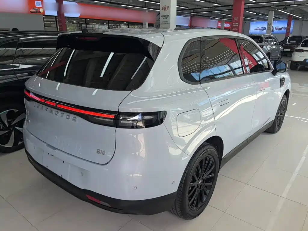 Leapmotor Leapmotor B10 — миниатюра 7