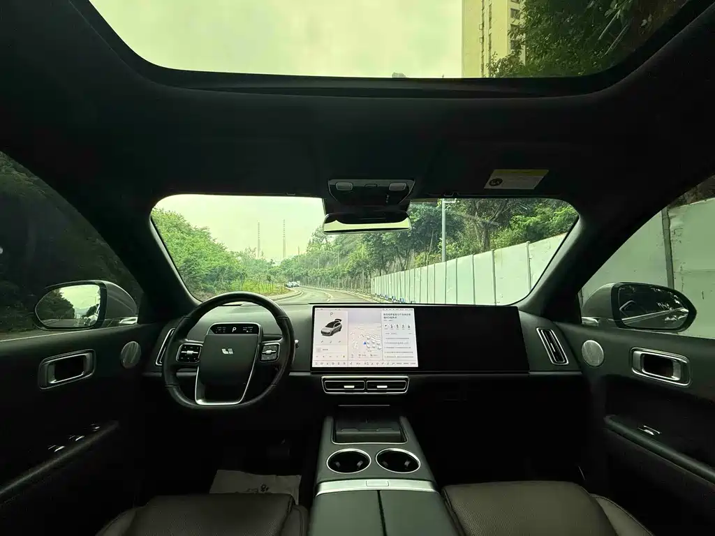 Li Auto Li L8 — миниатюра 5