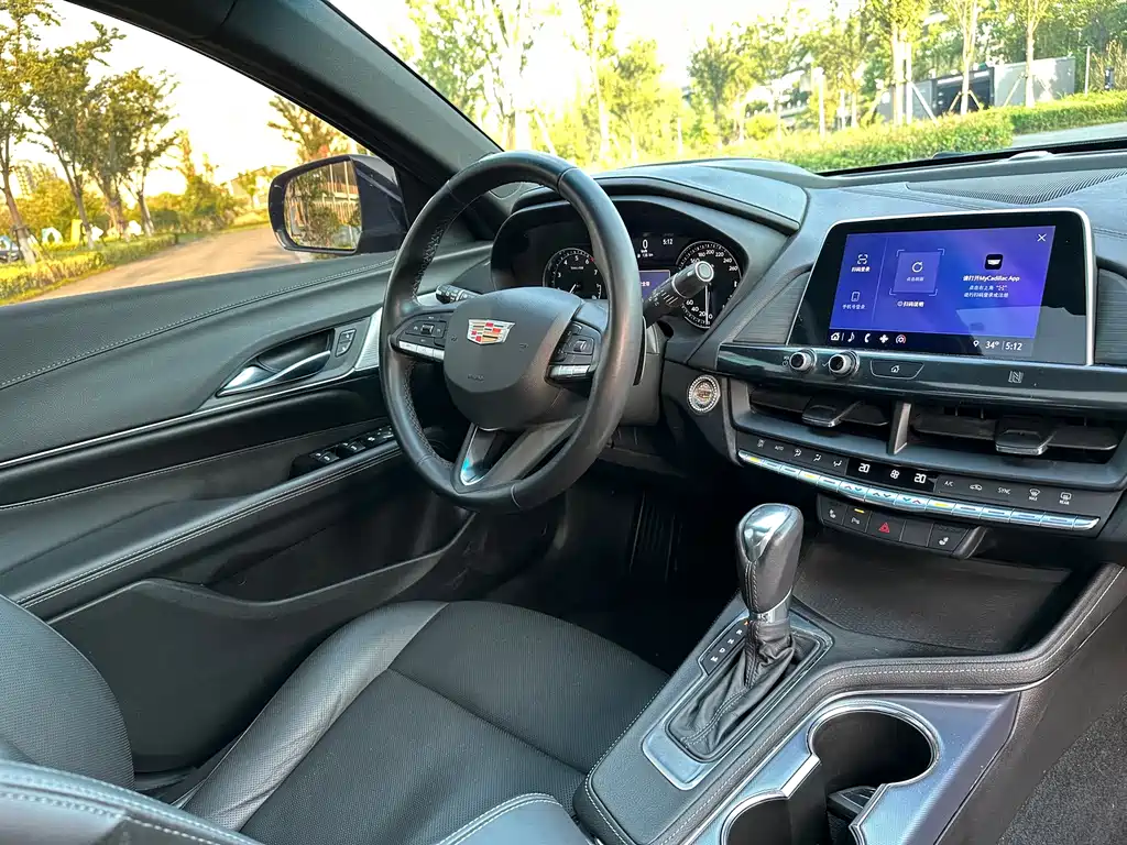 Cadillac CT4 — миниатюра 11