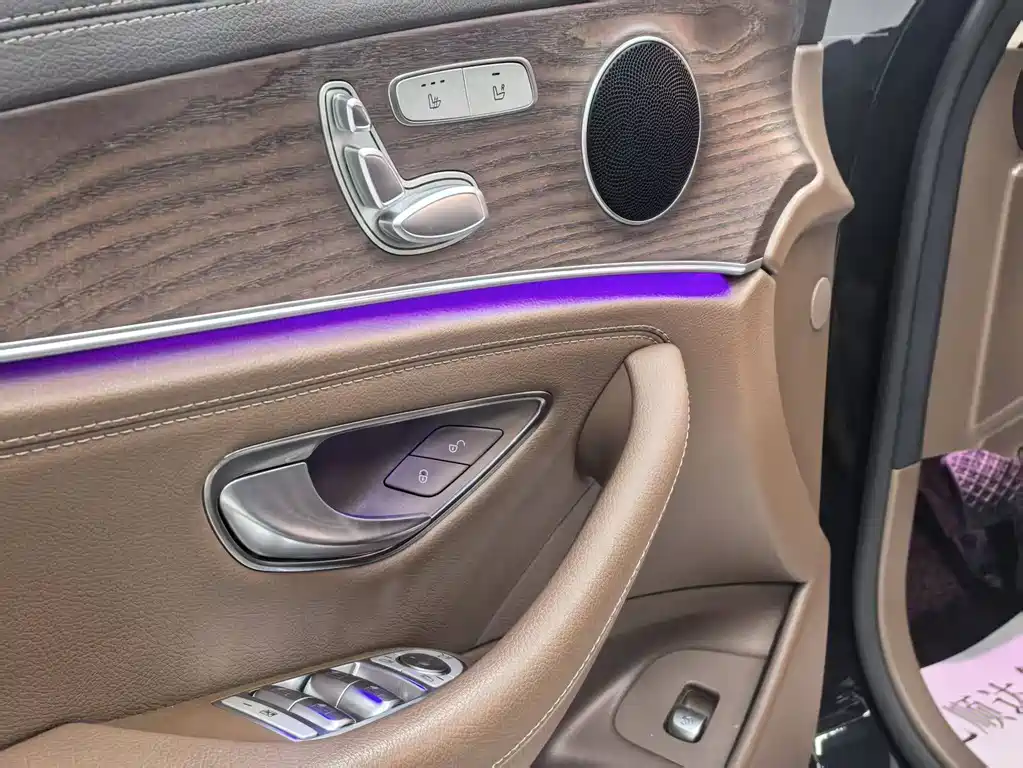 Mercedes-Benz E-Class E 2023 E 260 L 4MATIC