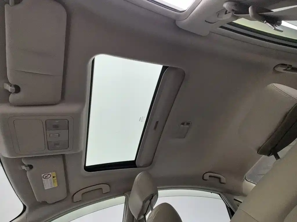 Nissan Sylphy — миниатюра 14