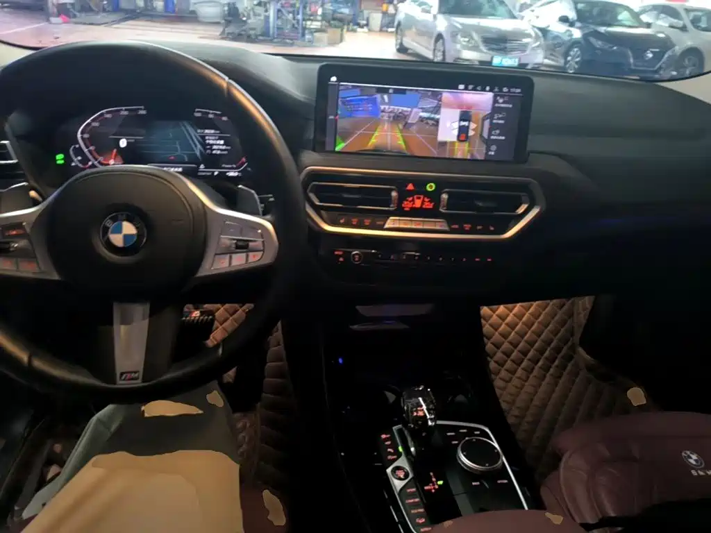 BMW X3 — миниатюра 10