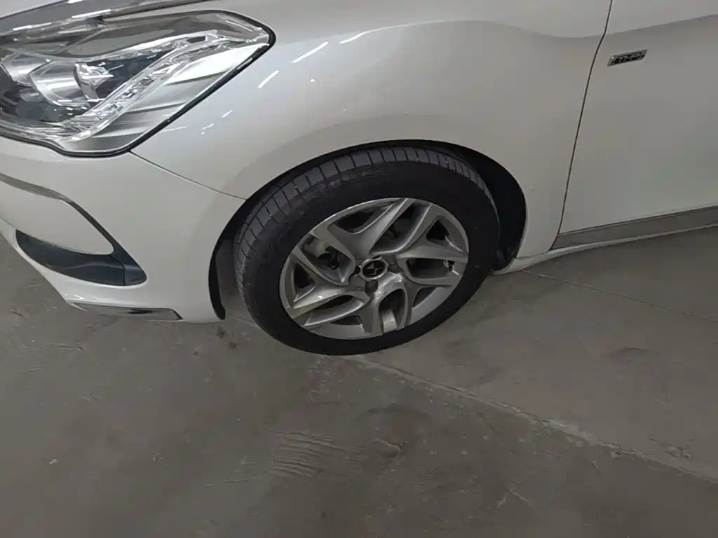 DS DS 5 — миниатюра 23