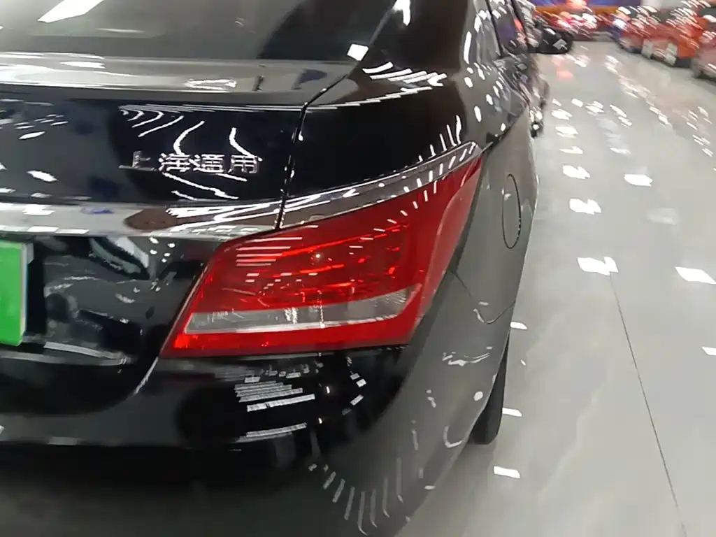 Buick LaCrosse — миниатюра 8