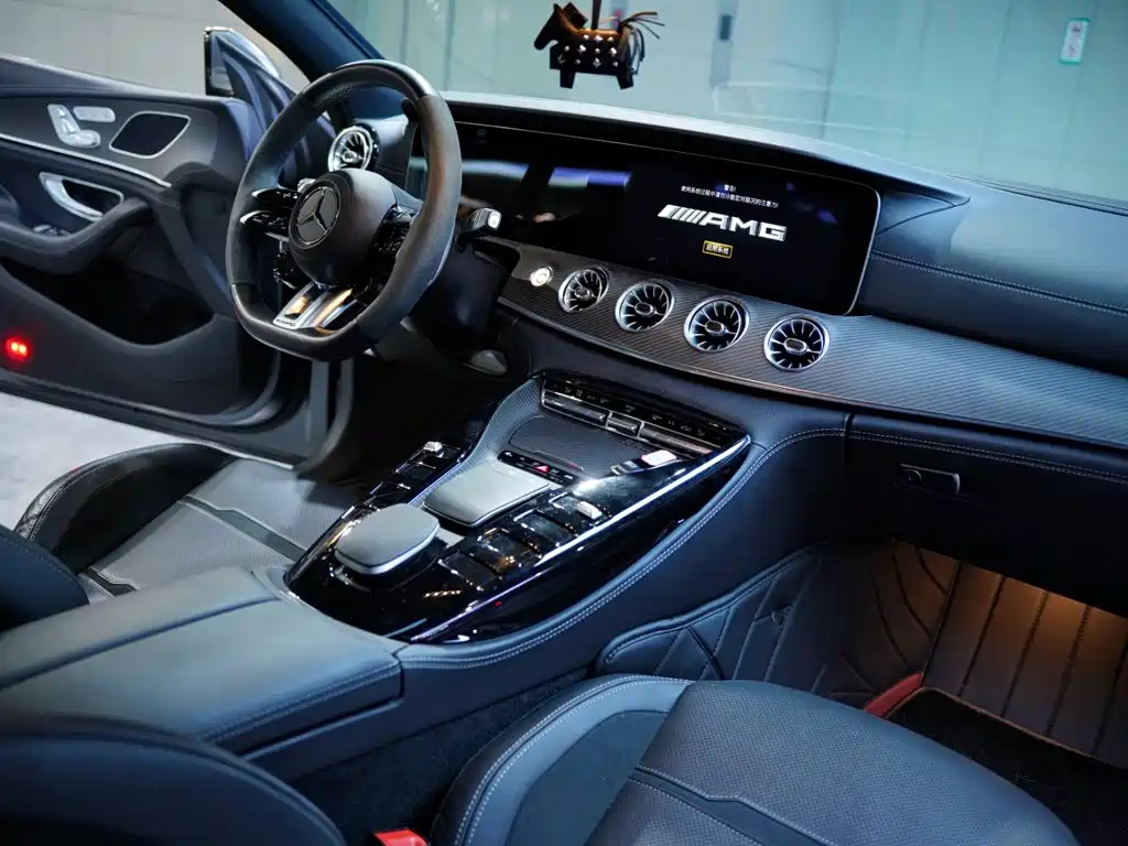 Mercedes-Benz AMG GT — миниатюра 24