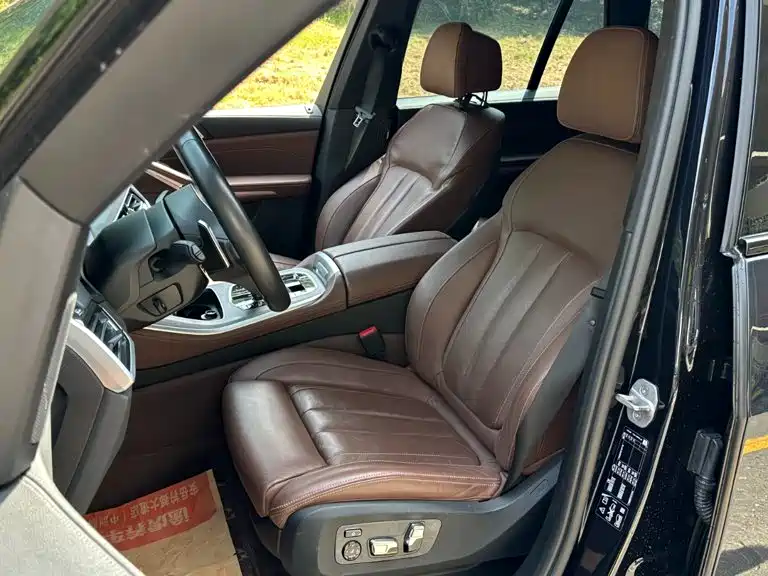 BMW X5 (Import) — миниатюра 13