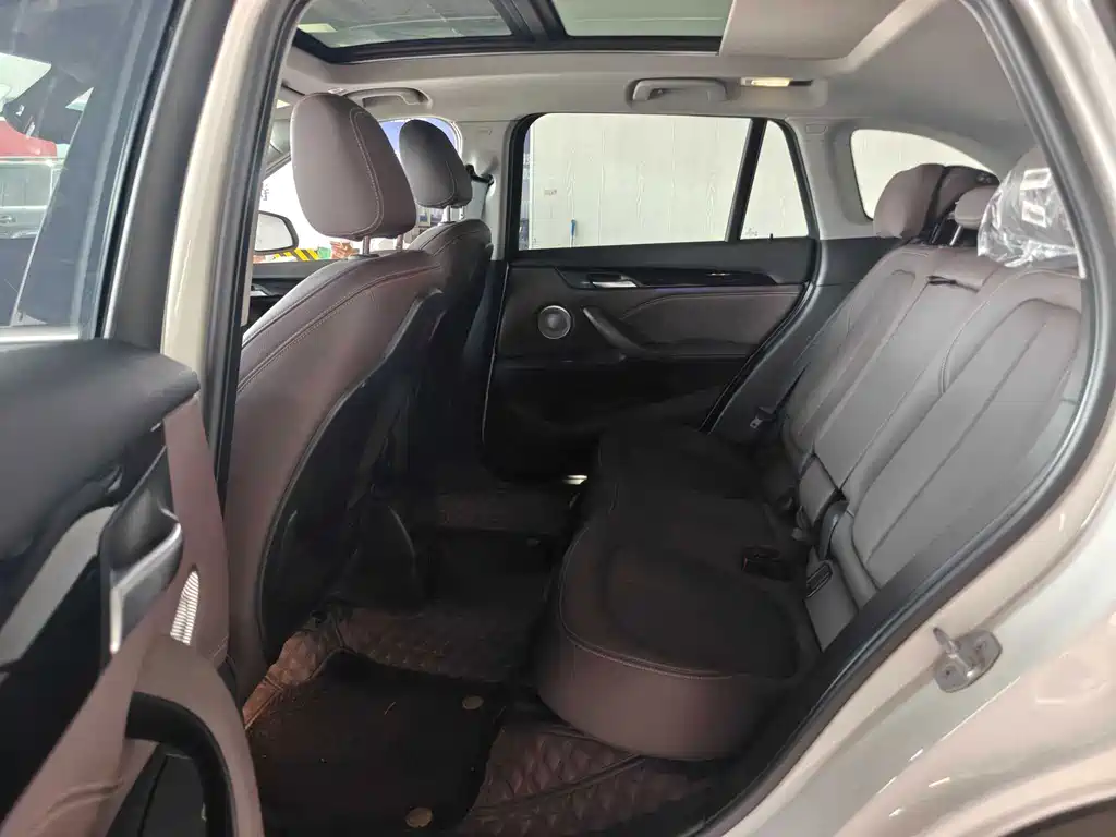 BMW X1 — миниатюра 7