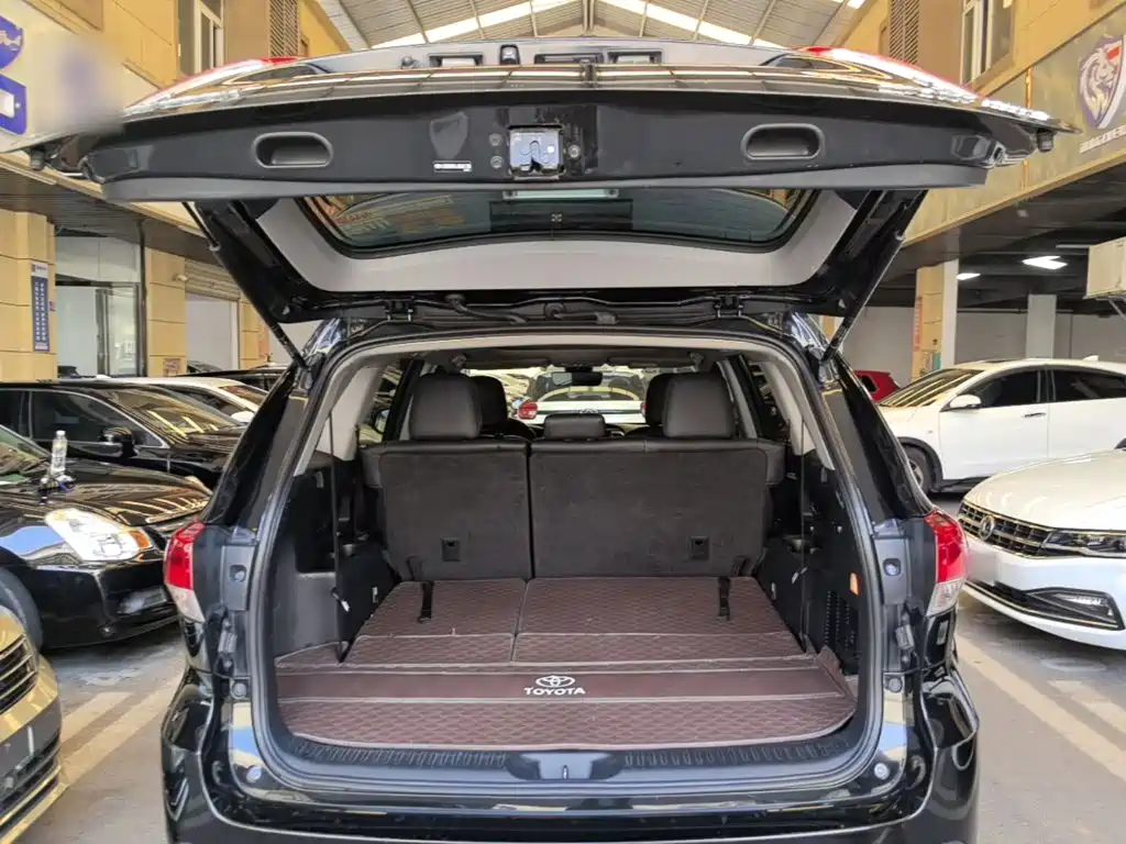 Toyota Highlander — миниатюра 19
