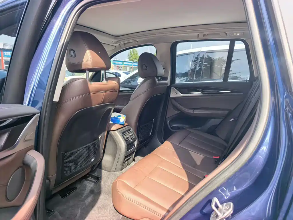 BMW X3 — миниатюра 2