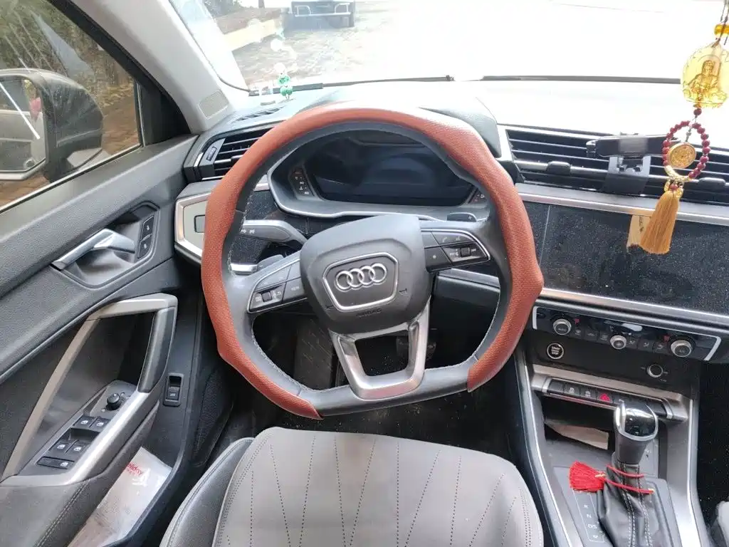 Audi Q3 — миниатюра 11