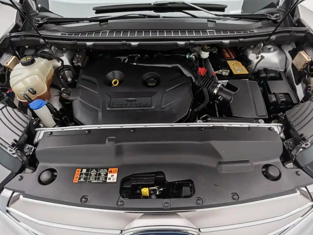 Ford Edge — миниатюра 6