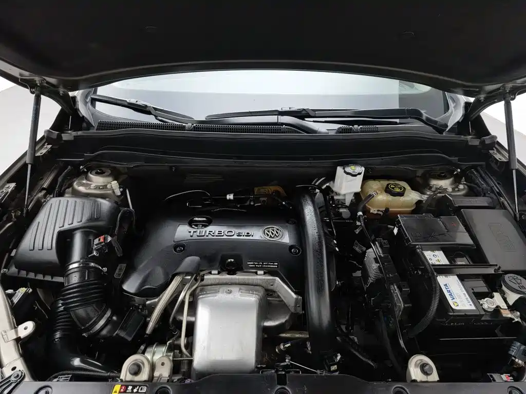 Buick Envision Plus — миниатюра 6