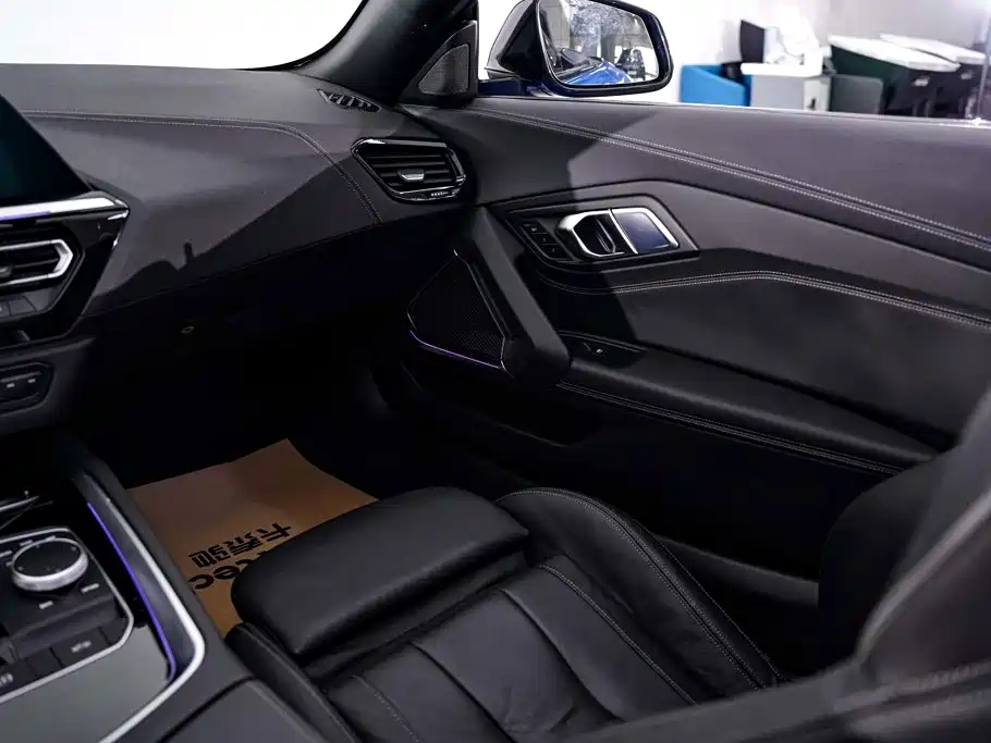 BMW Z4 — миниатюра 23