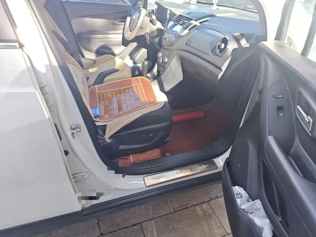 Chevrolet Trax — миниатюра 20