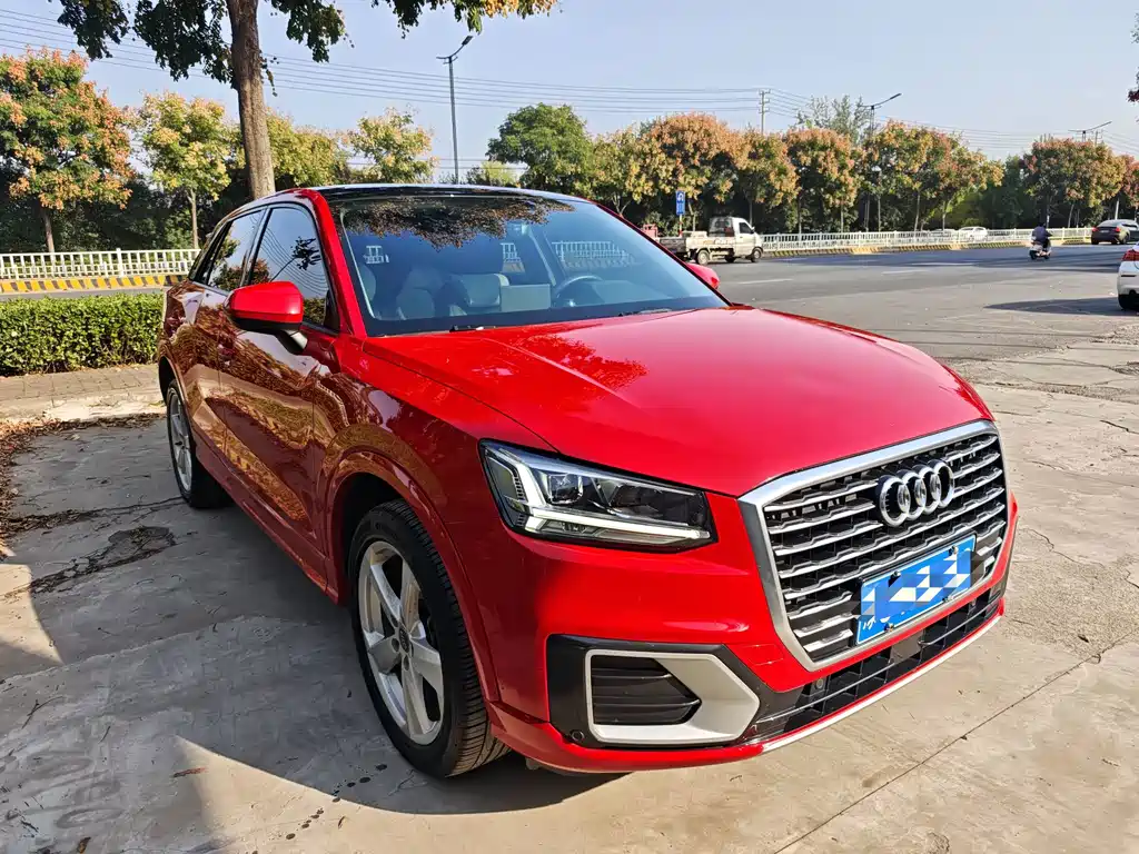 Audi Q2L — миниатюра 3