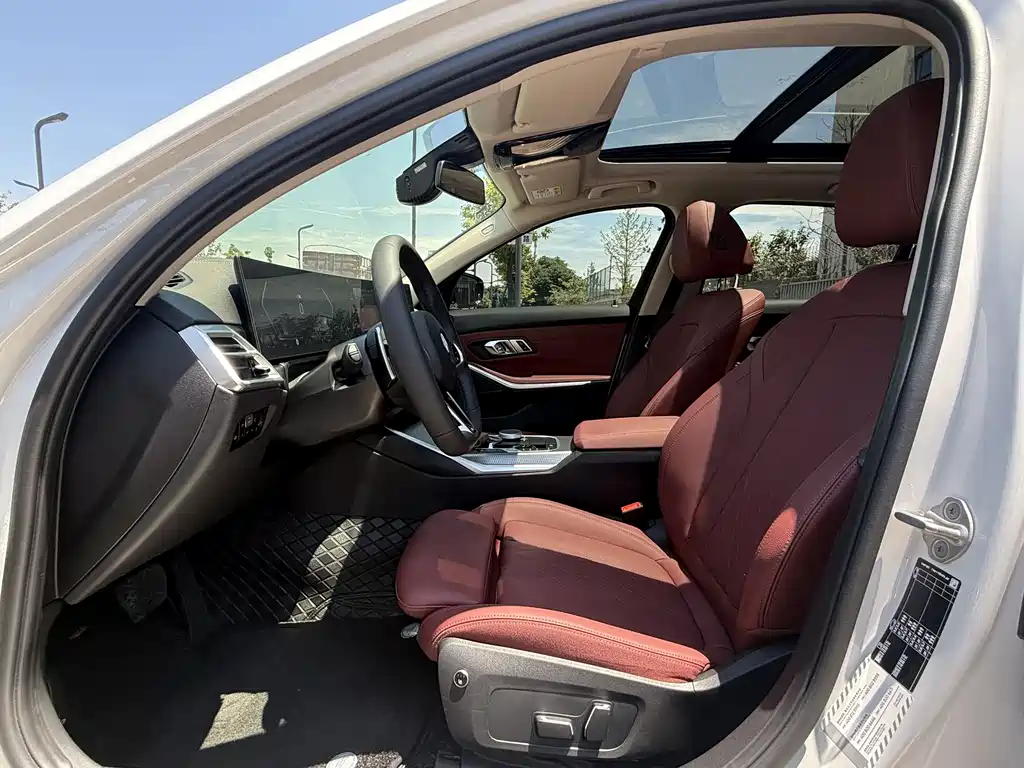 BMW 3 Series 3 2026 330Li M Sport
