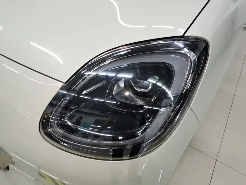 Wuling MINIEV — миниатюра 24