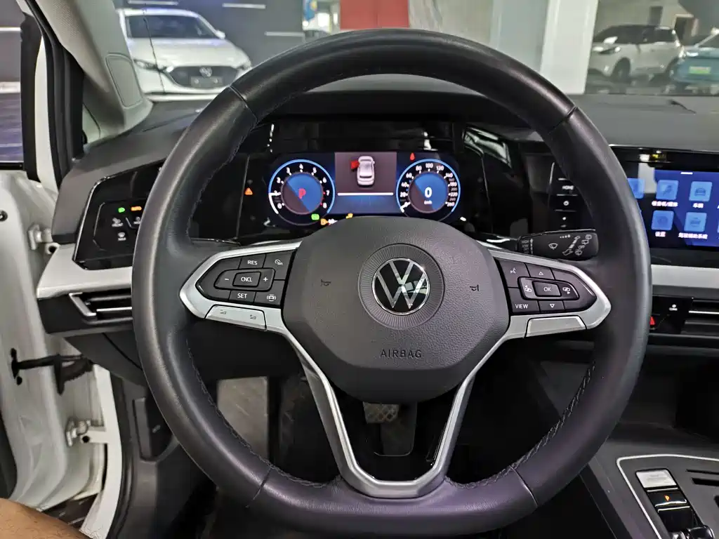 Volkswagen Golf — миниатюра 5