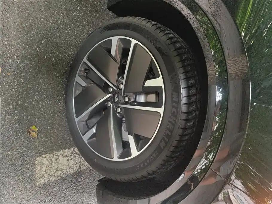 Li Auto L9 2025 Ultra
