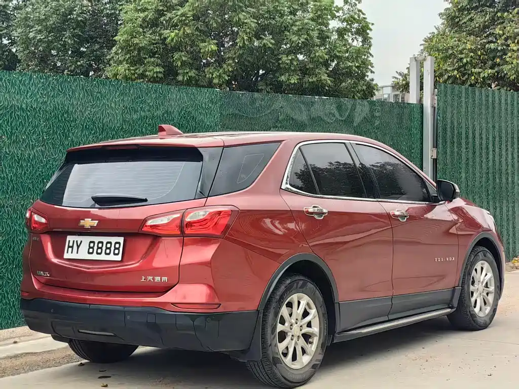 Chevrolet Equinox — миниатюра 7