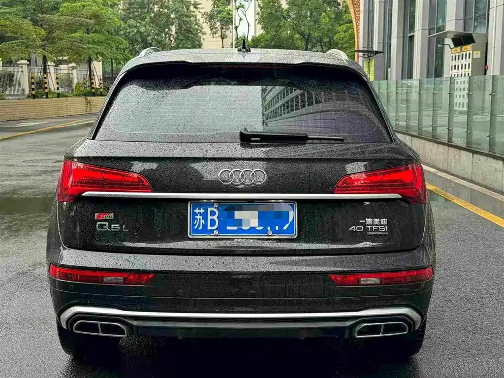 Audi Q5L — миниатюра 5