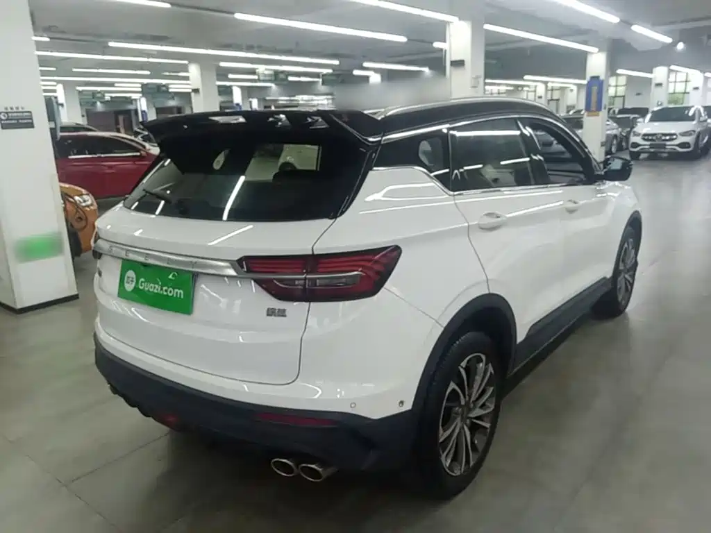 Geely Binyue — миниатюра 7