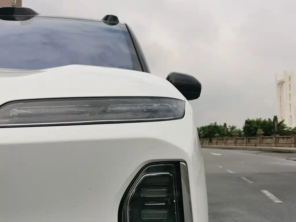 NIO ES9 — миниатюра 17