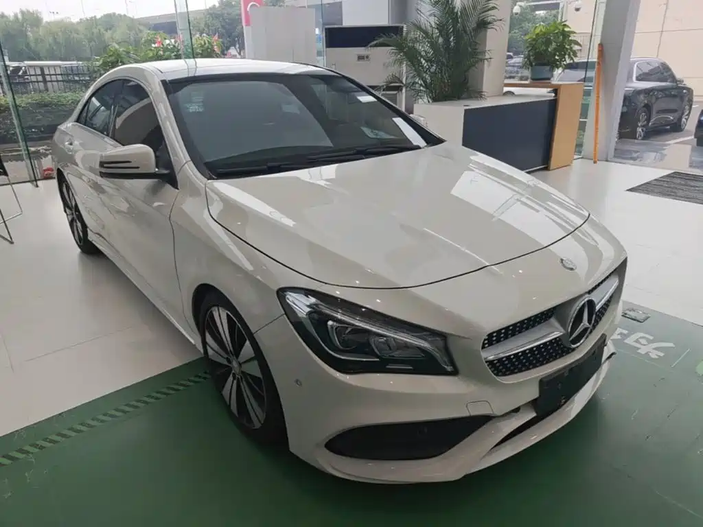 Mercedes-Benz CLA (Import) — миниатюра 4