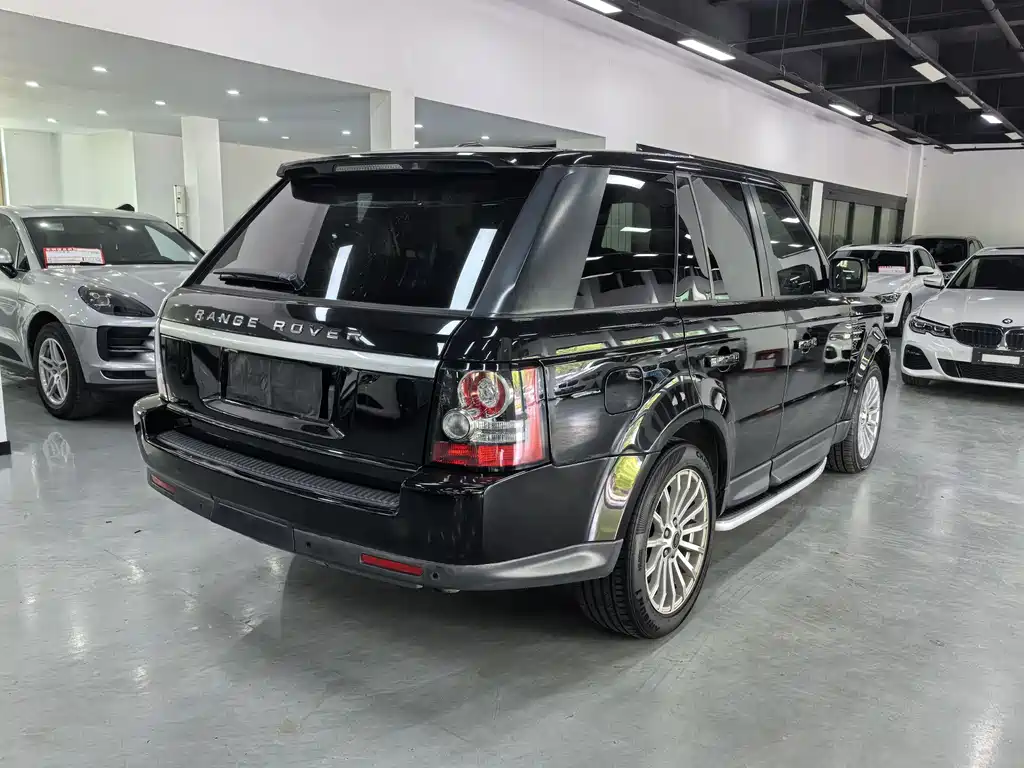 Land Rover Range Rover Sport 2013 3.0 TDV6